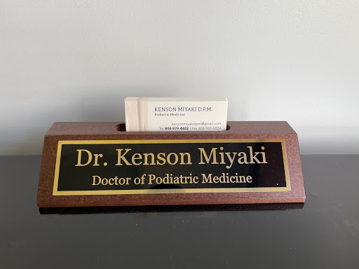 Dr. Kenson Miyaki, DPM