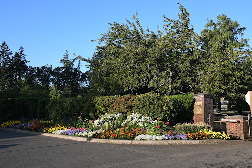 Funeral Home «City View Funeral Home and Cemetery», reviews and photos, 390 Hoyt St S, Salem, OR 97302, USA