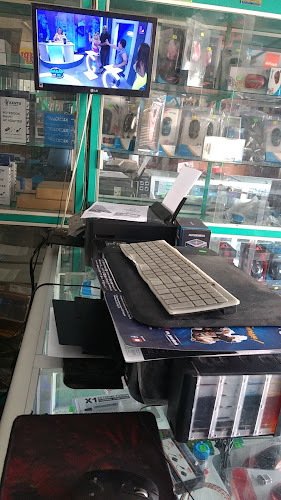 Opiniones de GRUPO HUAYTA en Tacna - Tienda de informática