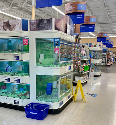 Pet Supply Store «PetSmart», reviews and photos, 215 N Burkhardt Rd, Evansville, IN 47715, USA