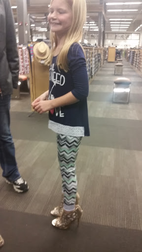 Shoe Store «DSW Designer Shoe Warehouse», reviews and photos, 110 Slater St, Manchester, CT 06040, USA