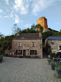 La causerie des lilas du Restaurant LE MEDIEVAL à Hierges - n°3