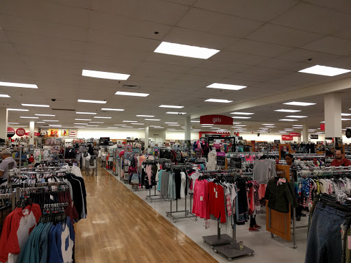 Department Store «T.J. Maxx», reviews and photos, 1 Worcester Rd, Framingham, MA 01701, USA