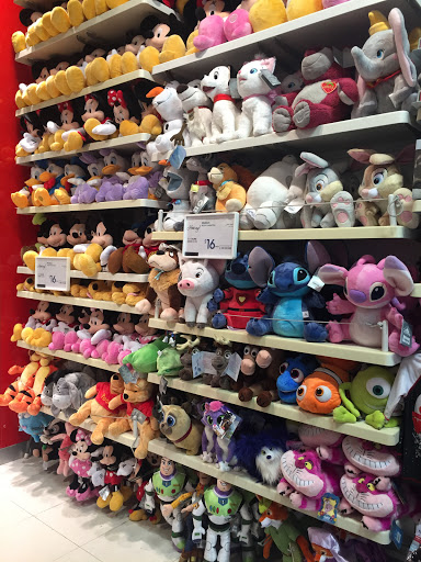 Toy Store «Disney Store», reviews and photos, 1142 North Point Cir, Alpharetta, GA 30022, USA