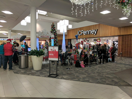 Shopping Mall «Apple Blossom Mall», reviews and photos, 1850 Apple Blossom Dr, Winchester, VA 22601, USA