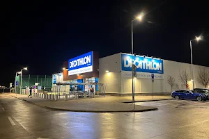 Decathlon Pharos image