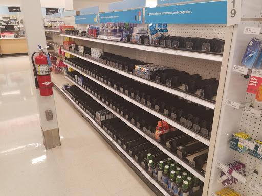 Department Store «Target», reviews and photos, 7601 Kingery Hwy, Willowbrook, IL 60527, USA