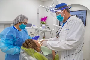 Dr Jauregui Dental Care image