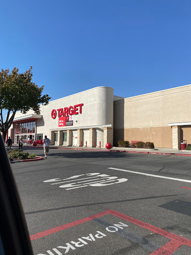 Target, 1925 Douglas Blvd, Roseville, CA 95661, USA, 