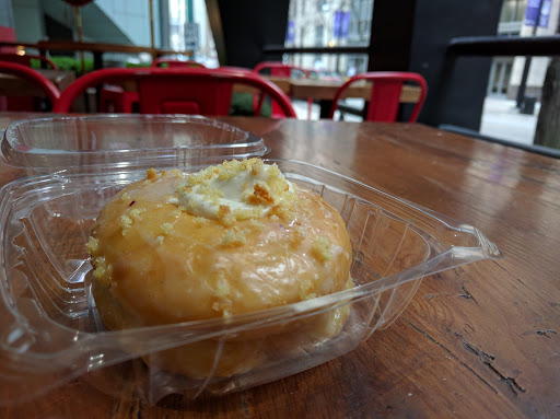 Donut Shop «Do-Rite Donuts & Coffee», reviews and photos, 50 W Randolph St, Chicago, IL 60601, USA