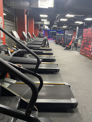 Comments and reviews of Snap Fitness Blackbird Hill - Neasden