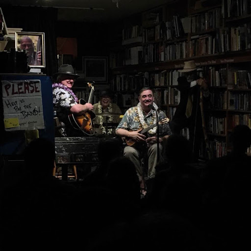 Book Store «Bird & Beckett Books & Records», reviews and photos, 653 Chenery St, San Francisco, CA 94131, USA