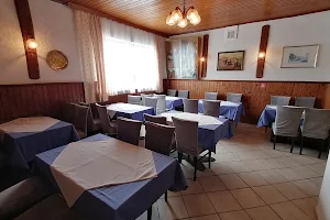 Gasthaus Zwa Weana image