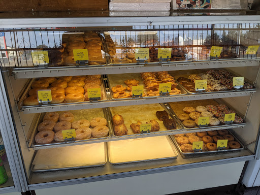 Donut Shop «Hometown Donuts», reviews and photos, 1930 Main St, Alameda, CA 94501, USA