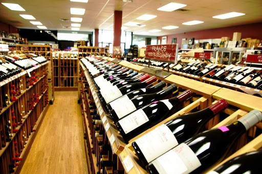 McNamara Liquors, 2102 Montauk Hwy, Bridgehampton, NY 11932, USA, 