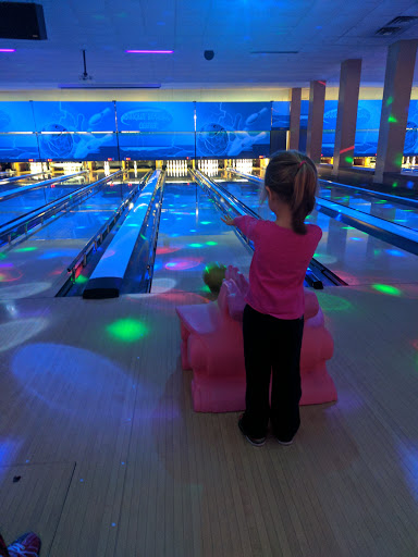 Bowling Alley «Langley Bowling Center», reviews and photos, 75 Nealy Ave, Hampton, VA 23665, USA