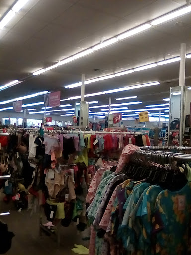 Discount Store «Fallas Discount Stores», reviews and photos, 2405 Geer Rd, Turlock, CA 95382, USA