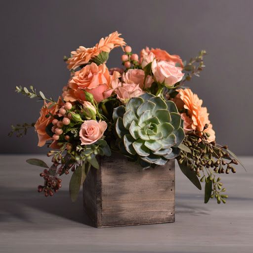 Gift Shop «The Fiddly Fig Florist», reviews and photos, 22 W 63rd St, Kansas City, MO 64113, USA