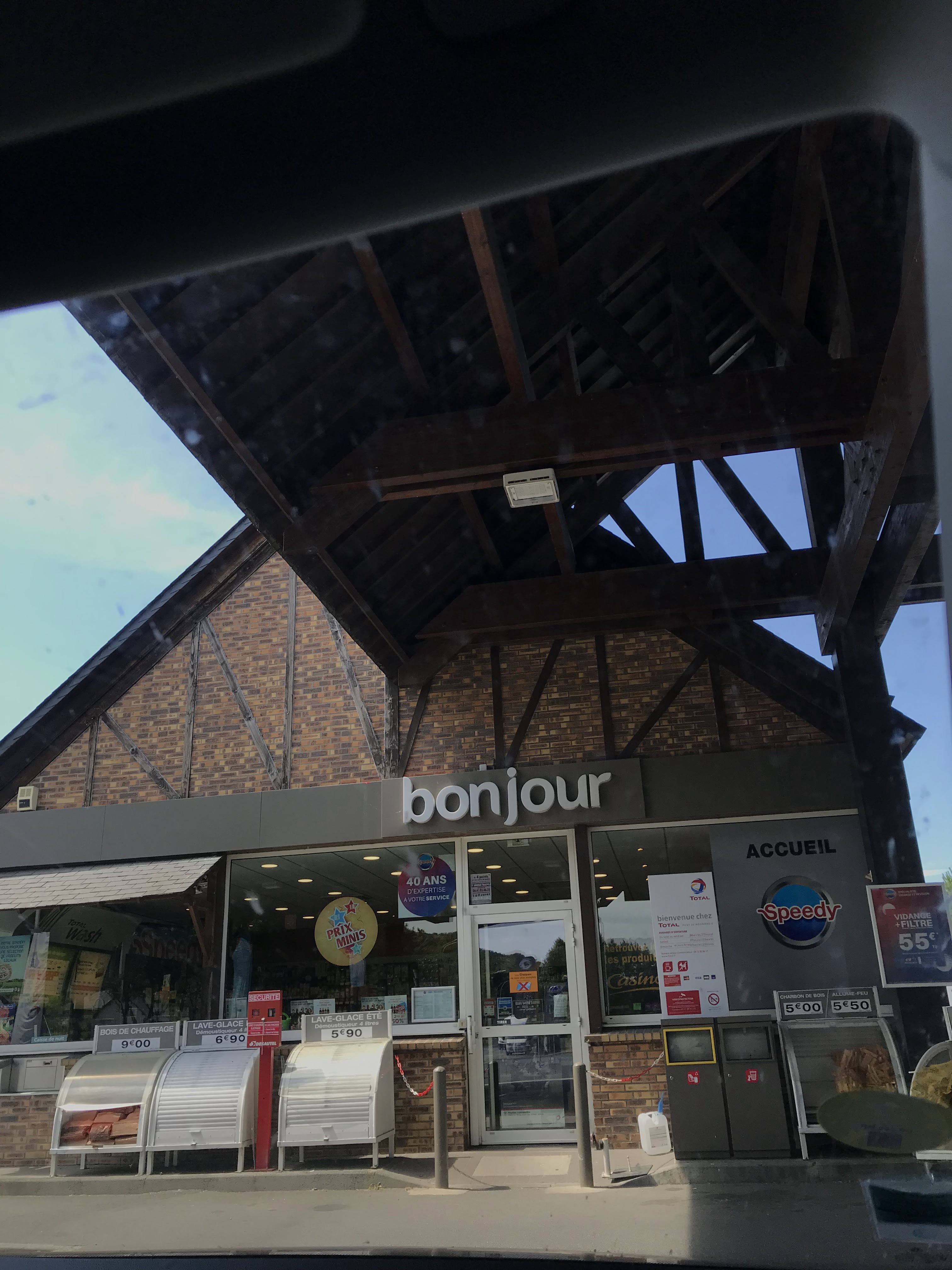 Photo n° 1 de l'avis de Trouble..r fait le 02/07/2018 à 13:15