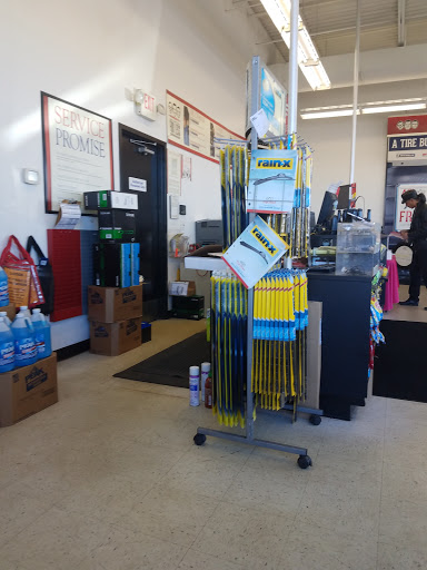 Car Repair and Maintenance «Pep Boys Auto Service & Tire», reviews and photos, 9643 N Milwaukee Ave, Niles, IL 60714, USA