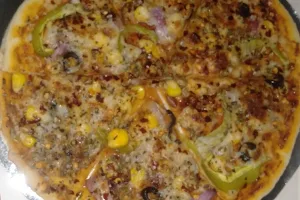 Sharvari's Cakes and Pizza image