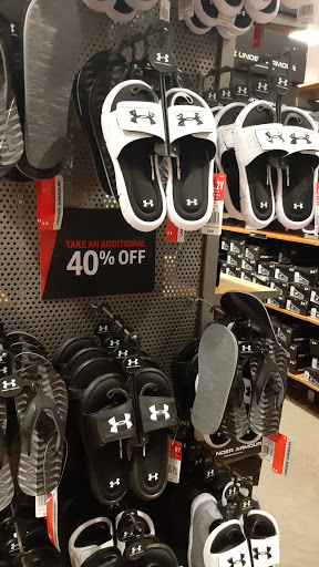 Clothing Store «Under Armour Factory House», reviews and photos, 400 South Wilson Road #500, Sunbury, OH 43074, USA