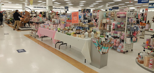 Department Store «Marshalls», reviews and photos, 769 Iyannough Rd, Hyannis, MA 02601, USA