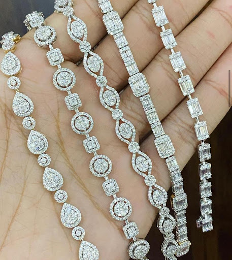 Gift Shop «Bond Jewelers», reviews and photos, 339 Brandon Town Center Dr, Brandon, FL 33511, USA