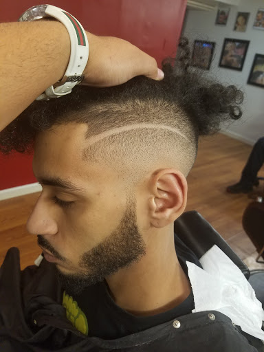 Barber Shop «Red Barbershop & Salon», reviews and photos, 861 Reservoir Ave, Cranston, RI 02910, USA