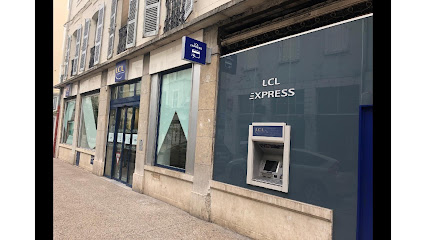 Photo du Banque LCL Banque et assurance à Bourg-en-Bresse