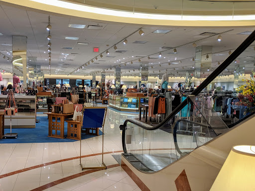 Department Store «Von Maur», reviews and photos, 1530 Polaris Pkwy, Columbus, OH 43240, USA