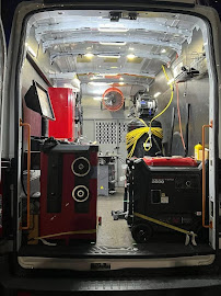 AM 24HR MOBILE TIRE SHOP - Photo 4 - Car repair in Fort Lauderdale, FL, Fort Lauderdale