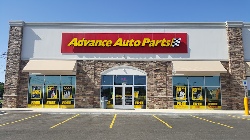 Auto Parts Store «Advance Auto Parts», reviews and photos, 750 W Pipeline Rd, Hurst, TX 76053, USA