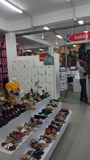 Tiendas para comprar skechers mujer Santo Domingo