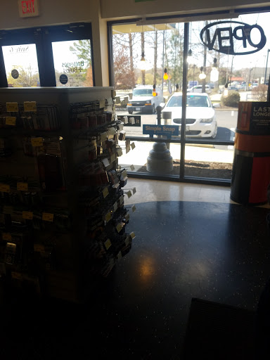 Car Battery Store «Batteries Plus Bulbs», reviews and photos, 663 Turnberry Blvd, Newport News, VA 23602, USA