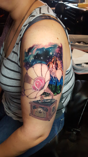 Tattoo Shop «The Séance Tattoo Parlor», reviews and photos, The Séance Tattoo Parlor, 3478 Bristol Pike, Bensalem, PA 19020, USA