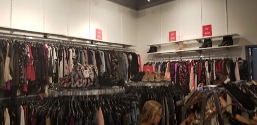 Outlet Mall «Tanger Outlet Myrtle Beach Hwy 501», reviews and photos, 4635 Factory Stores Blvd, Myrtle Beach, SC 29579, USA