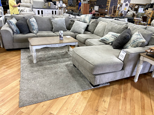 Furniture Store «Bargains and Buyouts», reviews and photos, 5150 Glencrossing Way, Cincinnati, OH 45238, USA
