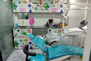 The CHILDRENS DENTISTREE best pediatric dental clinic in Mumbai, top child dentist in Mumbai, best root canal in kids image
