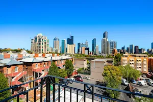 Melbourne Carlton Central Apartment Hotel image