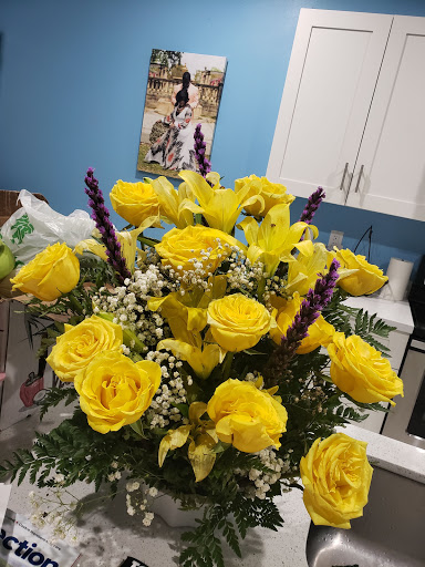 Florist «Downtown Flowers», reviews and photos, 2 S Biscayne Blvd # 111, Miami, FL 33131, USA