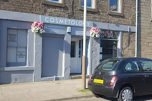 Cosmetology Dundee image