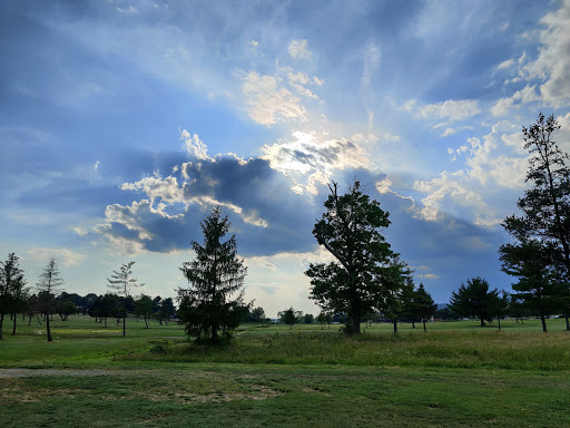 Golf Course «Blue Mountain Golf Course», reviews and photos, 628 Blue Mountain Rd, Fredericksburg, PA 17026, USA