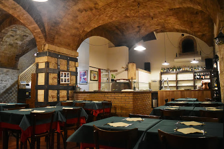 Camelot ristorante pizzeria Via Nazionale, 19, 67028 San Demetrio Ne' Vestini AQ, Italia