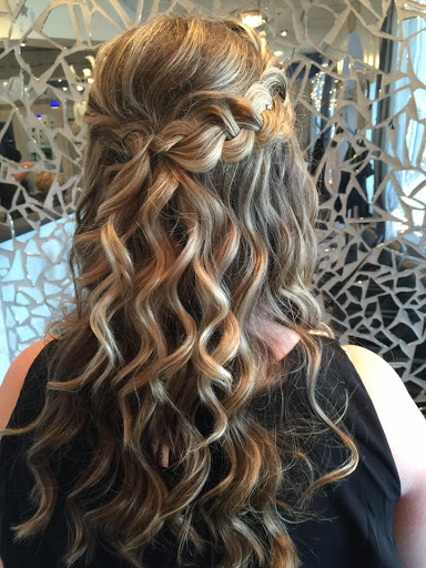 Hair Salon «Split Endz Salon», reviews and photos, 2105 Sproul Rd, Broomall, PA 19008, USA