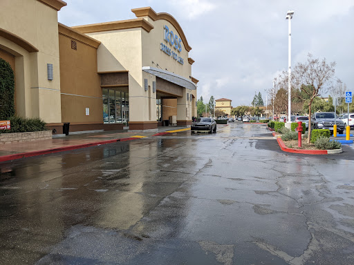 Clothing Store «Ross Dress for Less», reviews and photos, 1580 Foothill Blvd, La Verne, CA 91750, USA