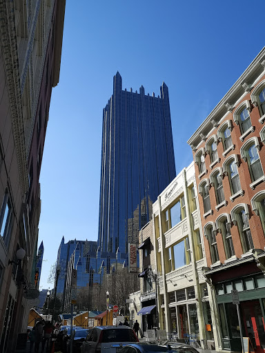 Shopping Mall «Fifth Avenue Place», reviews and photos, 201 Fifth Ave, Pittsburgh, PA 15222, USA