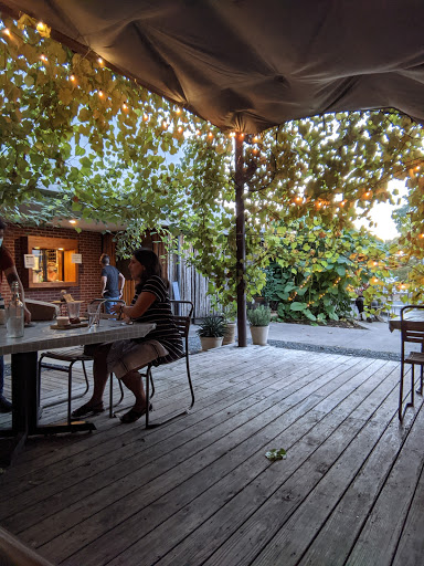 American Restaurant «Dai Due», reviews and photos, 2406 Manor Rd, Austin, TX 78722, USA