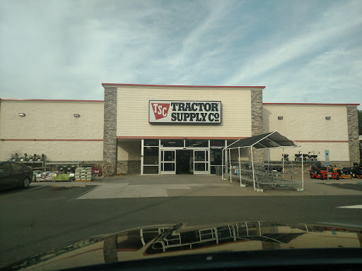 Home Improvement Store «Tractor Supply Co.», reviews and photos, 144 US-202, Ringoes, NJ 08551, USA