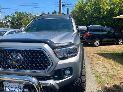 Auto Broker «Eastlake Auto Brokers», reviews and photos, 13105 NE 124th St, Kirkland, WA 98034, USA